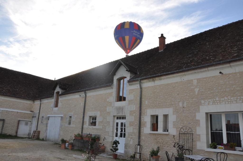 Les Pierres D'aurèle Chambres d'Hôtes Saint-Georges-sur-Cher Exterior foto